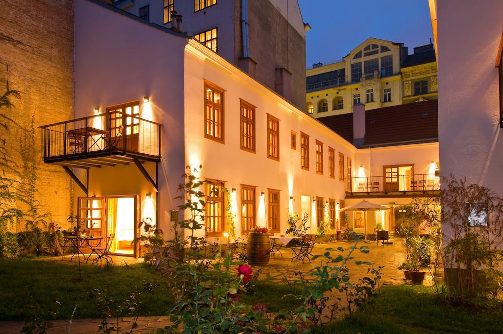 Schreiners Essen Und Wohnen Hotel Vienna Bilik gambar