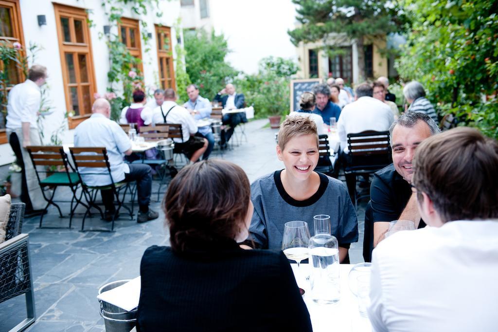 Schreiners Essen Und Wohnen Hotel Vienna Luaran gambar
